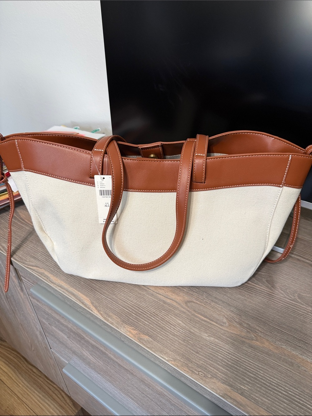 Anthropologie - AOTA CANDY CANVAS TOTE BAG - Picture 4 of 5